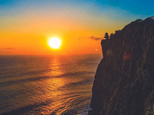 South Bali: Full-Day Private Uluwatu Highlights Tour and Fire Dance